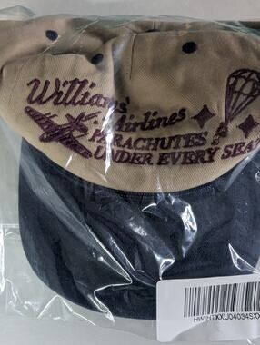 Hayley Williams Navy Beige Parachute Hat Parachutes Every Seat Tour EDAABP
